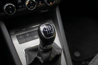 Škoda Octavia III combi - 15