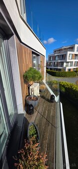 Luxusný zariadený 2 izbový byt Malinovo Tri vody - 15