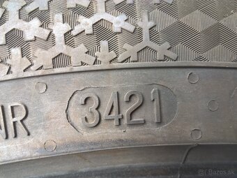 ZIMNÉ 225/45 R17 NOKIAN a DUNLOP cca 7-8 mm UŽ OD 35,-€/kus - 15