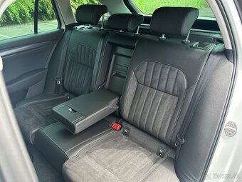 Škoda Superb Combi 2.0 Tdi DSG VIRTUAL Alcantara KESSY LED - 15