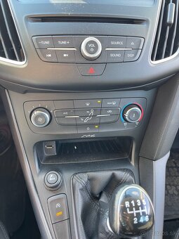 Ford Focus 1.5 TDCi 88kW, r. 2015, STK 7/2025 + zimné kolesá - 15