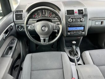 VW TOURAN 1.6TDi 77kW 2011 CR - 15