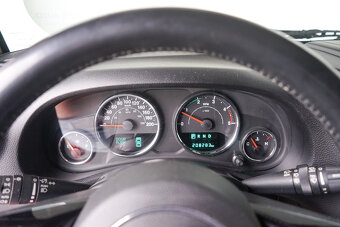 27- JEEP Wrangler, 2016,nafta, 2.8 CRDi Sahara 4x4, 147kW - 15