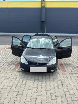 Ford Focus  12/2004 66kw - 90PS MK1 - 15