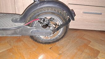 Elektrická kolobežka Xiaomi M365 - 15