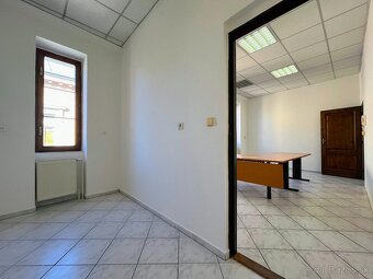 Prenájom obchodno-prevádzk. a kancelár. priestorov v centre - 15