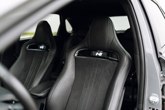 Hyundai i30n - 15