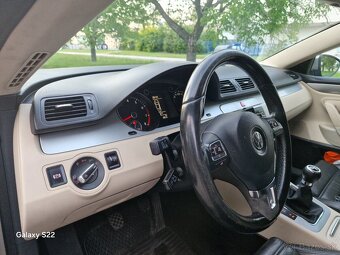 Volkswagen Passat CC - 15