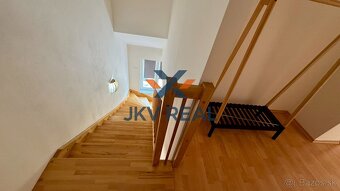 Zariadený 3-izbový mezonetový byt 83m2 +povala 17m2 - Senec - 15