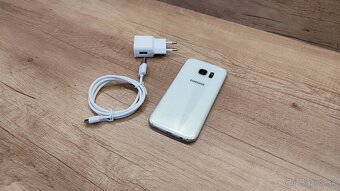 Samsung Galaxy S7 white - super stav - 15