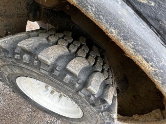 Nissan terrano 2 2.7td - 15