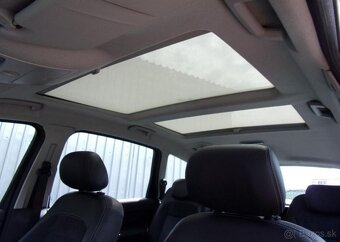 Ford S-MAX 2.0TDCi 103kW TOP KM 127 000KM nafta manuál - 15