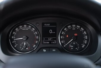 Škoda Rapid Spaceback SB 1.6 TDI 90k Ambition - 15