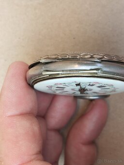 Staré stříbrné dvouplašťové zdobené kapesní hodinky - mlynář - 15