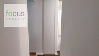 2-izbový byt v centre mesta - stačí sa nasťahovať - 15