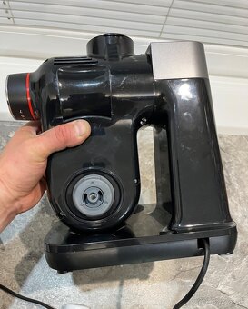 Bosch MUM Serie 2 MUMS2VM00 900W kuchynský robot - 15