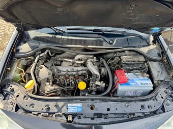 🚗 Renault Mégane Grandtour 1.9 dCi (96 kW) - 15