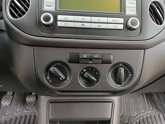 Predám VW Golf 5 plus, 1.4i 16v, 59kw,rok výroby 2007,najazd - 15