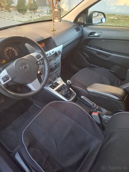 Vymením opel astra H - 15