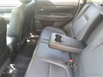 Mitsubishi  outlander - 15