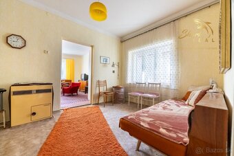 REZERVOVANÉ - VEĽKÝ POZEMOK so záhradou, RODINNÝ DOM S PRÍST - 15