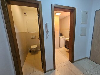 Kompletne zariadený 2i byt v pokojnej lokalite pri lese - 15