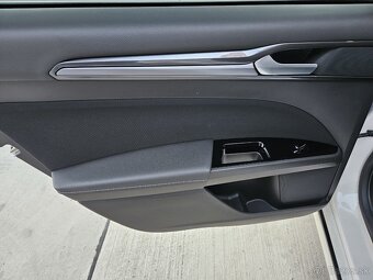 Ford Mondeo 2.0 Titanium Automat - 15