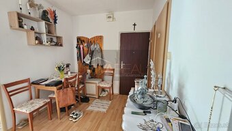 VIVAREAL  VEĽKÝ 3 izb. byt, z časti so zariadením,  rekonšt - 15