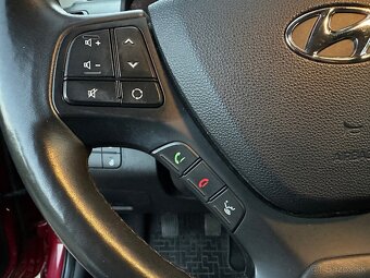 Hyundai i10 2018 52tis km, plná výbava, SK auto - 15