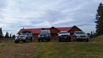 Obytná nadstavba na Pick Up, prives - 15