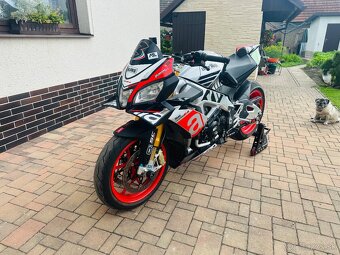 Aprilia Tuono V4 1100 Factory 2016 - 15