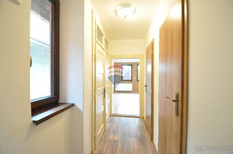 PREDAJ, Rodinný dom, Štrba, pozemok 184 m2 + spoločný dvor p - 15