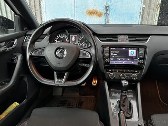 Škoda Octavia Combi 2.0 TDI DPF RS DSG - 15