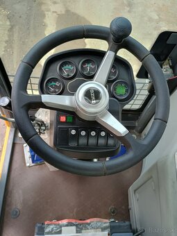 Samonakladací domiešavač - 15