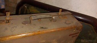 Starožitné kufre. - 15