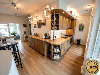 Priestranný 3-izbový tehlový  byt  98 2m   Zvolen-Sekier ZNÍ - 15