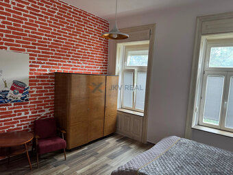 Na prenájom exkluzívny 2-izbový byt v historickom centre Nit - 15