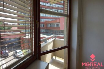 Administratívny celok 181m2, Nové Mesto, Kukuričná ul., park - 15