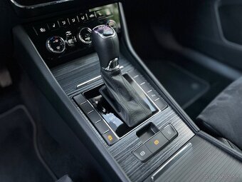 Škoda Superb Combi 2.0 TDI SCR Style DSG - 15