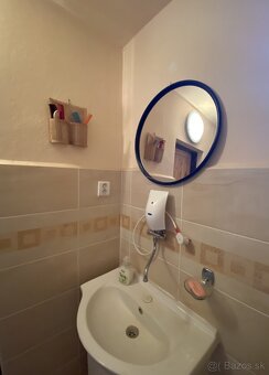 Exkluzívna rekreačná chata pri jazerách v Čani - 15