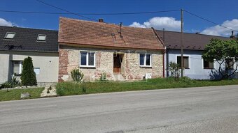 Chalupa pripravená na rekonštrukciu podľa vlastných... - 15