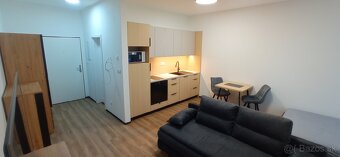 Prenájom exkluzívny 1- izbový byt + garáž , Chtelnica - 15