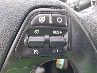 Kia Ceed 1,4 CVVT 74 kW - 15