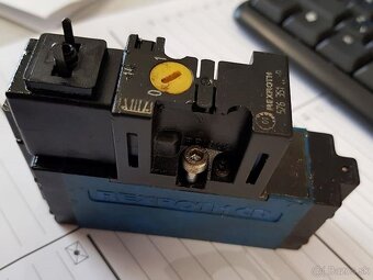 Obráběcí centrum (vertikální) Cincinnati FTV 850 - 15