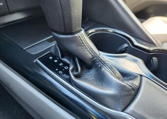 Toyota Camry 2.5-ZÁRUKA-BENZÍN-AUTOMAT - 15