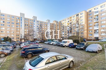 REZERVOVANÉ - VARŠAVSKÁ - Priestranný 3-izbový byt (82m²) -  - 15