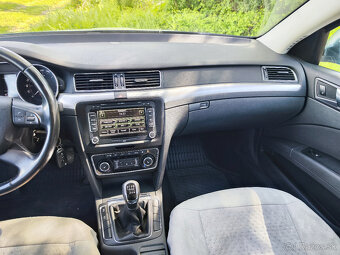 Škoda Superb Combi - 15