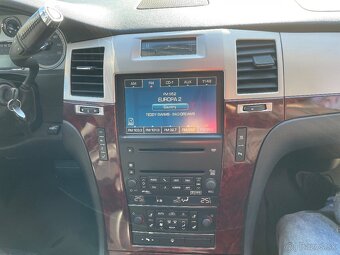 Cadillac Escalade LPG - 15