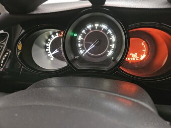 Citroën C3 – Spoľahlivý mestský parťák s panoramou - 15