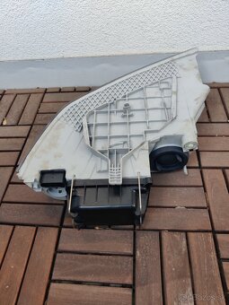 Přední světla Škoda Octavia 04-08 černá - 15